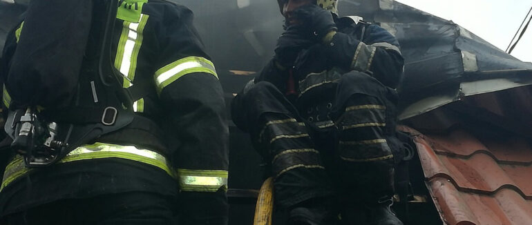 На Ужгородщині вирувала пожежа, яка охопила житловий будинок