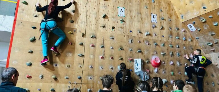 На Закарпатті відбулися змагання зі скелелазіння