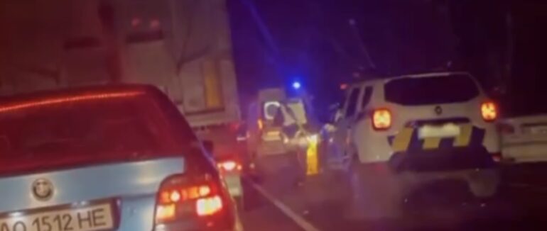 Вечірня ДТП у Мукачівському районі: ймовірно одна людина загинула – соцмережі
