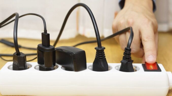 як правильно вмикати електроприлади після подачі електроенергії – Закарпаттяобленерго