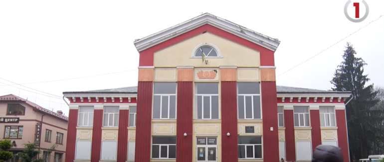 Допомога переселенцям: представники ООН завітали в гості до ГО “Свалява Сівік” (ВІДЕО)