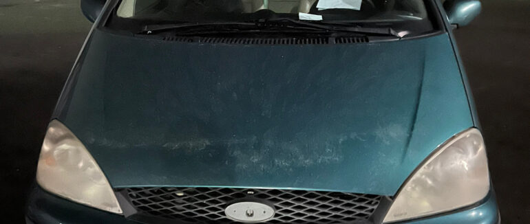 Громадянка Угорщини намагалася завезти автомобіль за підробним дорученням через закарпатський кордон