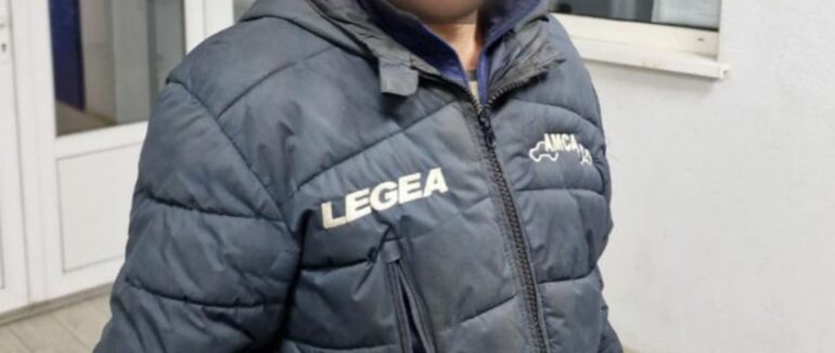 В Ужгороді патрульні виявили чоловіка, який перебував у розшуку з листопада