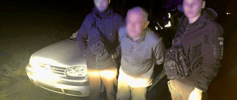 У Тячеві в чоловіка викрали автомобіль, який знайшли у Хустському районі