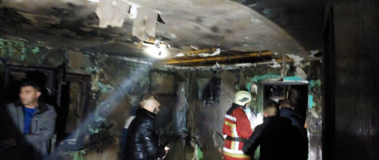 У Мукачівському районі на пожежі врятували жінку