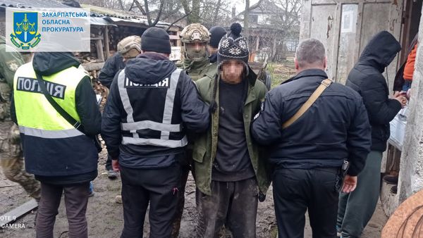 У Хусті місцевого мешканця взяли під варту із заставою за підозрою у наркоторгівлі