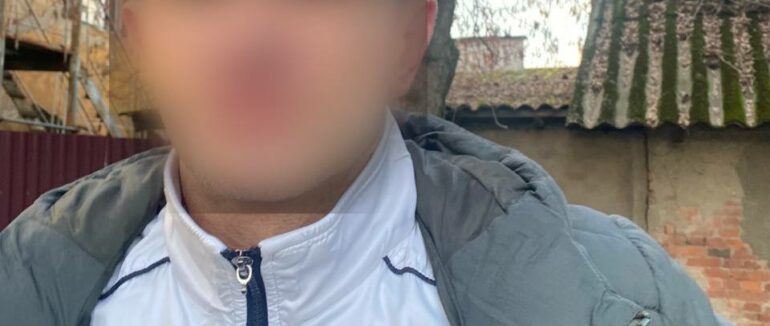 В Ужгороді затримали чоловіка, який перебував у розшуку