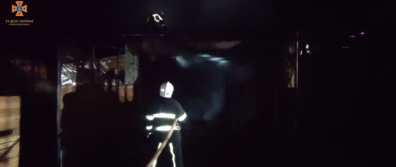 На Берегівщині горів житловий будинок