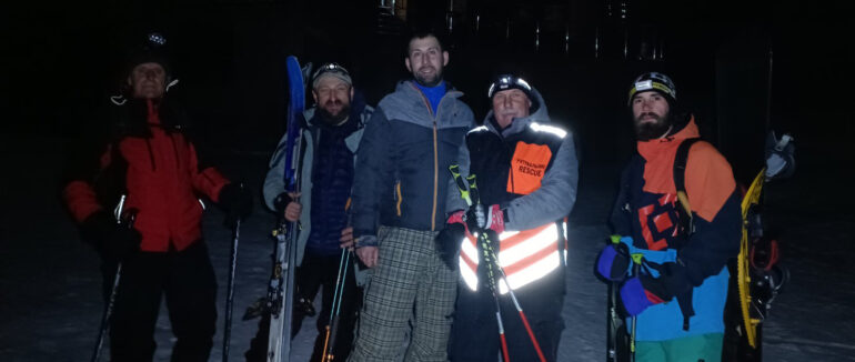 На Рахівщині шукали двох лижників, які з’їхали з траси й опинилися в лісі