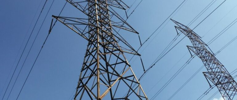 На Закарпатті задіяно аварійне відключення світла 10 черг