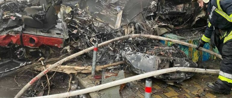 Падіння гвинтокрила у Броварах: загинув очільник МВС його заступник і державний секретар, також серед жертв діти (ФОТО, ВІДЕО)
