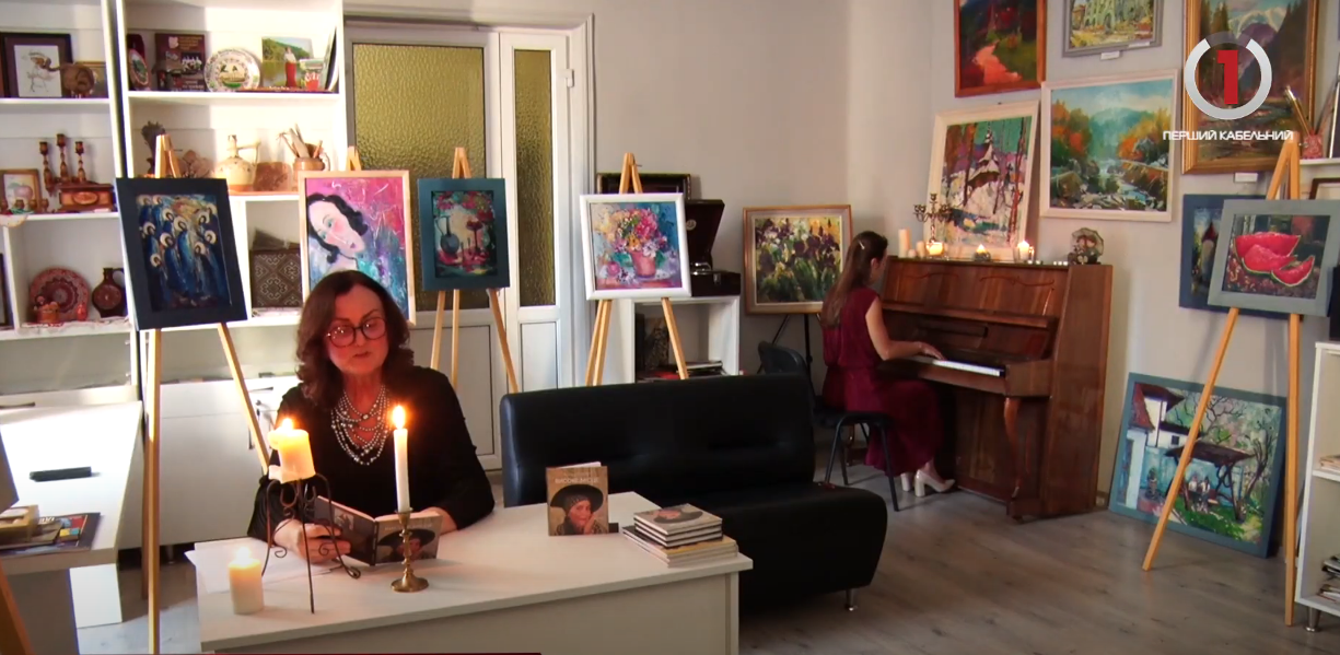 Духовний вечір: у Мукачеві творчий тандем Євгенії Радик і Тетяни Рибар вразив публіку (ВІДЕО)