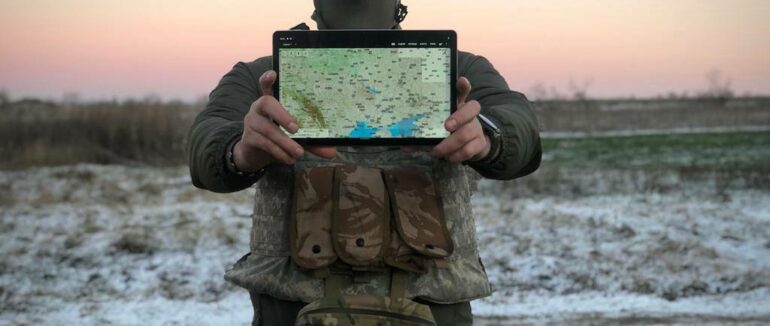 Закарпатським бійцям на передову відправили чергову партію цифрових модулів, які допомагають знищувати ворога
