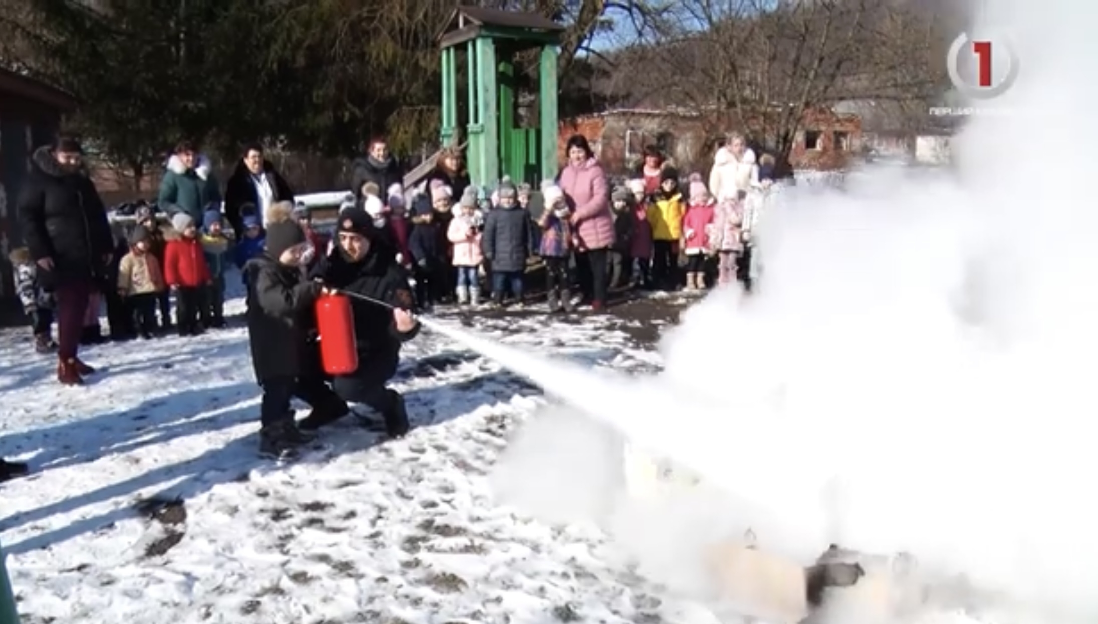 Візит пожежників у ДНЗ: рятувальники завітали в Голубинський садок (ВІДЕО)