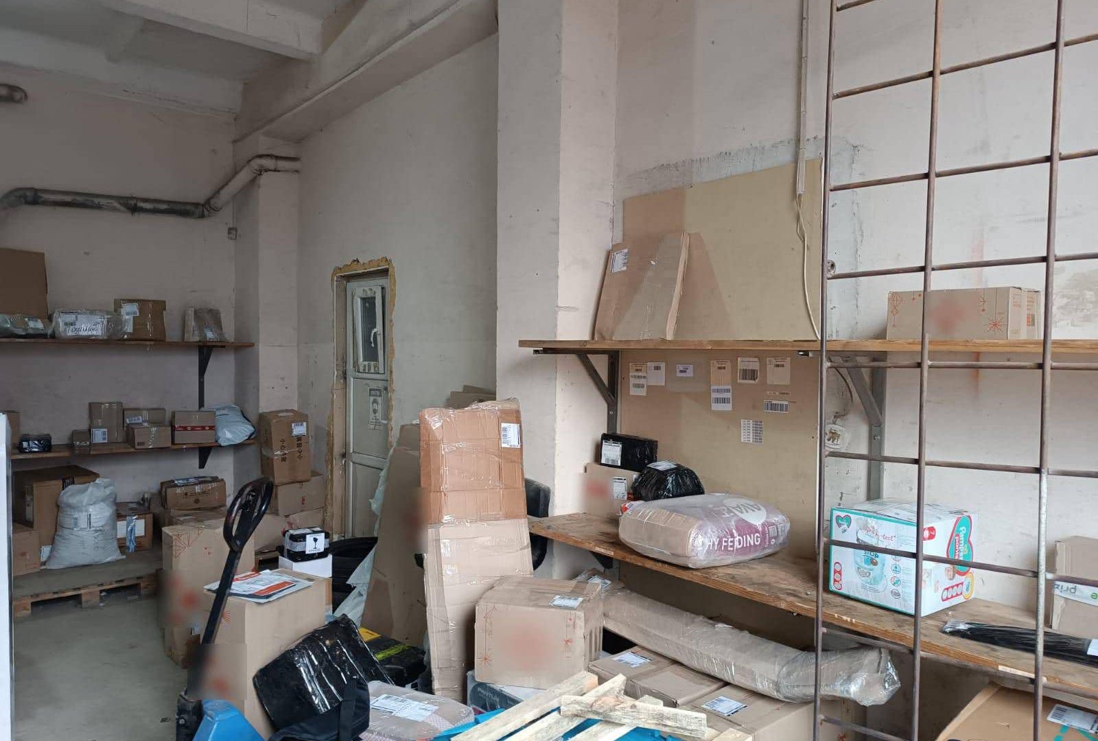 У Рахові затримали чоловіка, який викрав чужу посилку на 100 тисяч гривень