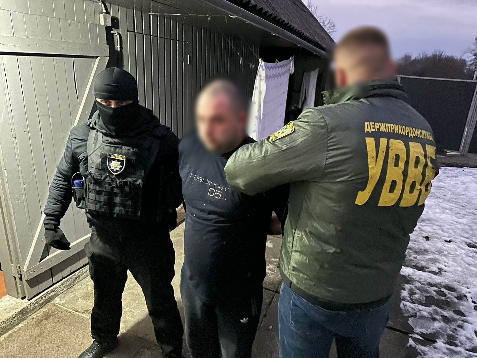 На Закарпатті затримали місцевого наркодилера, який шукав клієнтів серед військовослужбовців