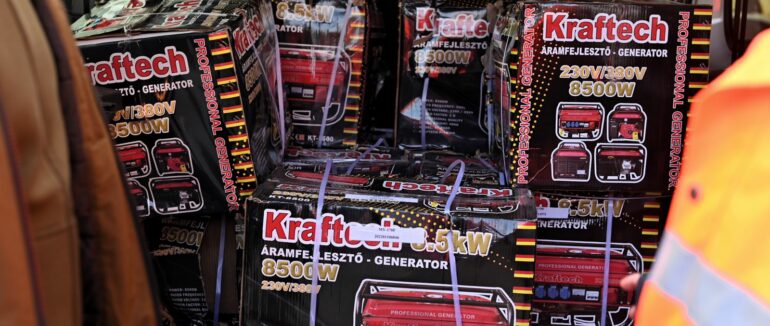 Закордонні партнери передали 14 генераторів для закарпатців