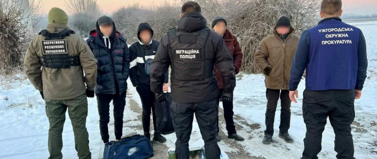 На Закарпатті затримали мукачівця, який незаконно переправляв призовників через кордон