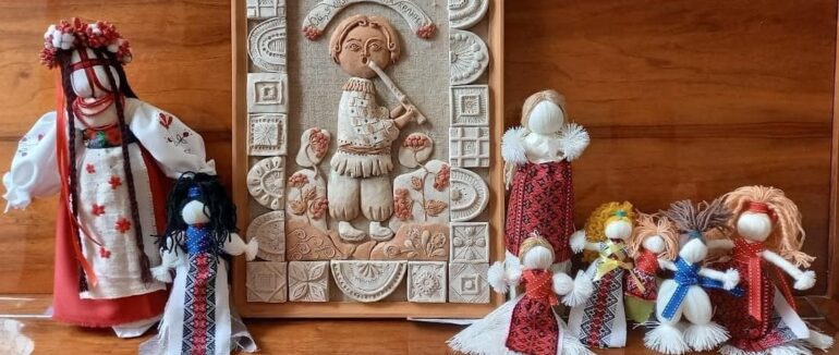 Роботи учениці Мукачівської художньої школи імені М. Мункачі представлено на благодійній акції у Португалії