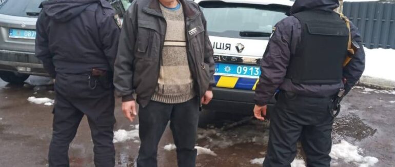 Вночі закарпатець до смерті побив свого товариша та намагався приховати злочин