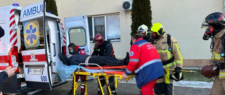 Сьогодні “спалахнула масштабна пожежа” на Берегівщині: залучили 40 фахівців з різних служб регіону