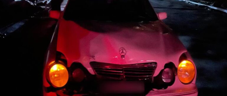 12 разів перевищувало норму: в Ужгороді п’яний водій Мерседеса” в’їхав в “Ауді”