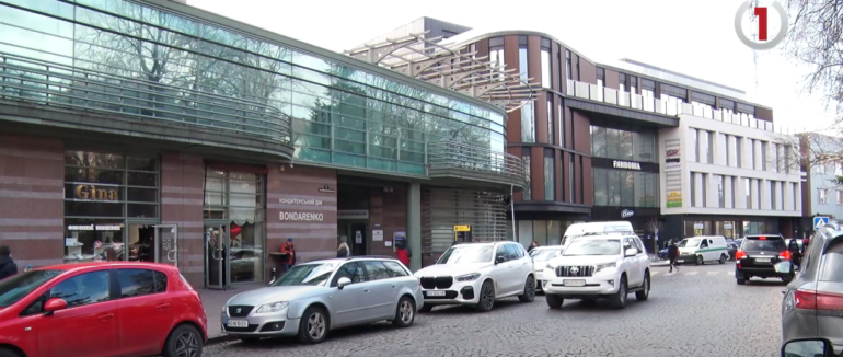 Штрафи за розмову по телефону: водіям Закарпаття загрожує сплата у 510 грн (ВІДЕО)