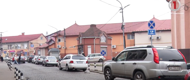 Вибіркове штрафування: як муніципали Мукачева карають водіїв? (ВІДЕО)