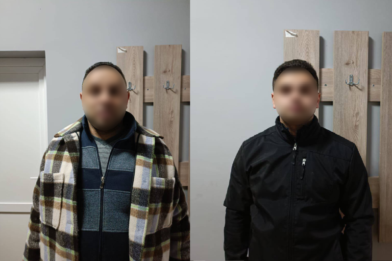 У Мукачеві батько з сином накинулися на патрульних поліцейських