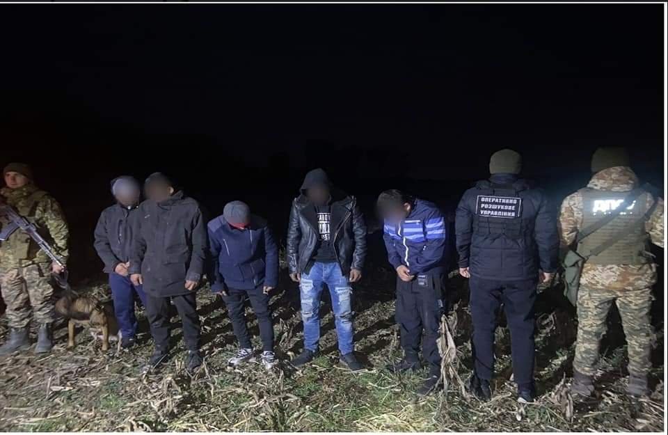 За добу закарпатські прикордонники затримали дев`ять українців та одного росіянина
