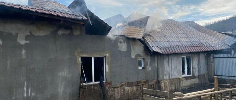 На Ужгородщині трапилася пожежа у будинку де були діти