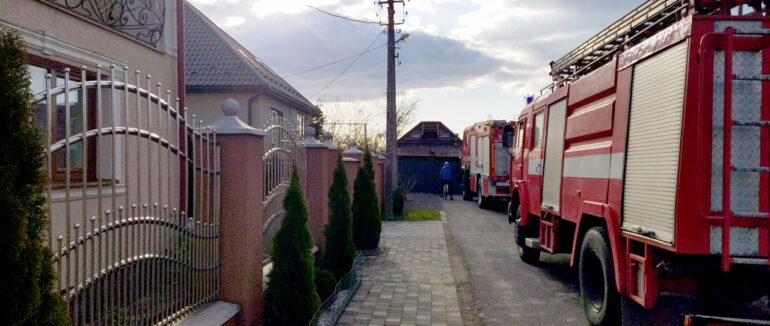 Тіло у вогні: в селі Іванівці загинув чоловік у пожежі