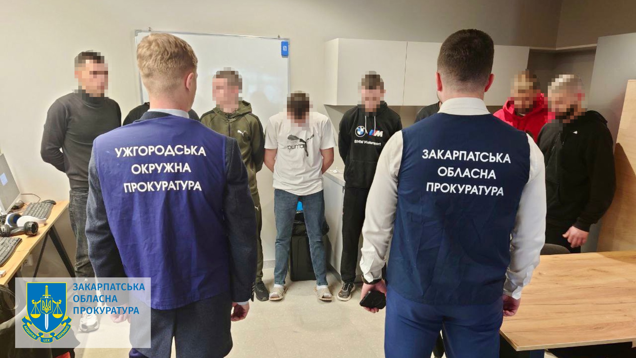 На Закарпатті шахраї під виглядом call-центру ошукали громадян ЄС на понад 130 тис доларів