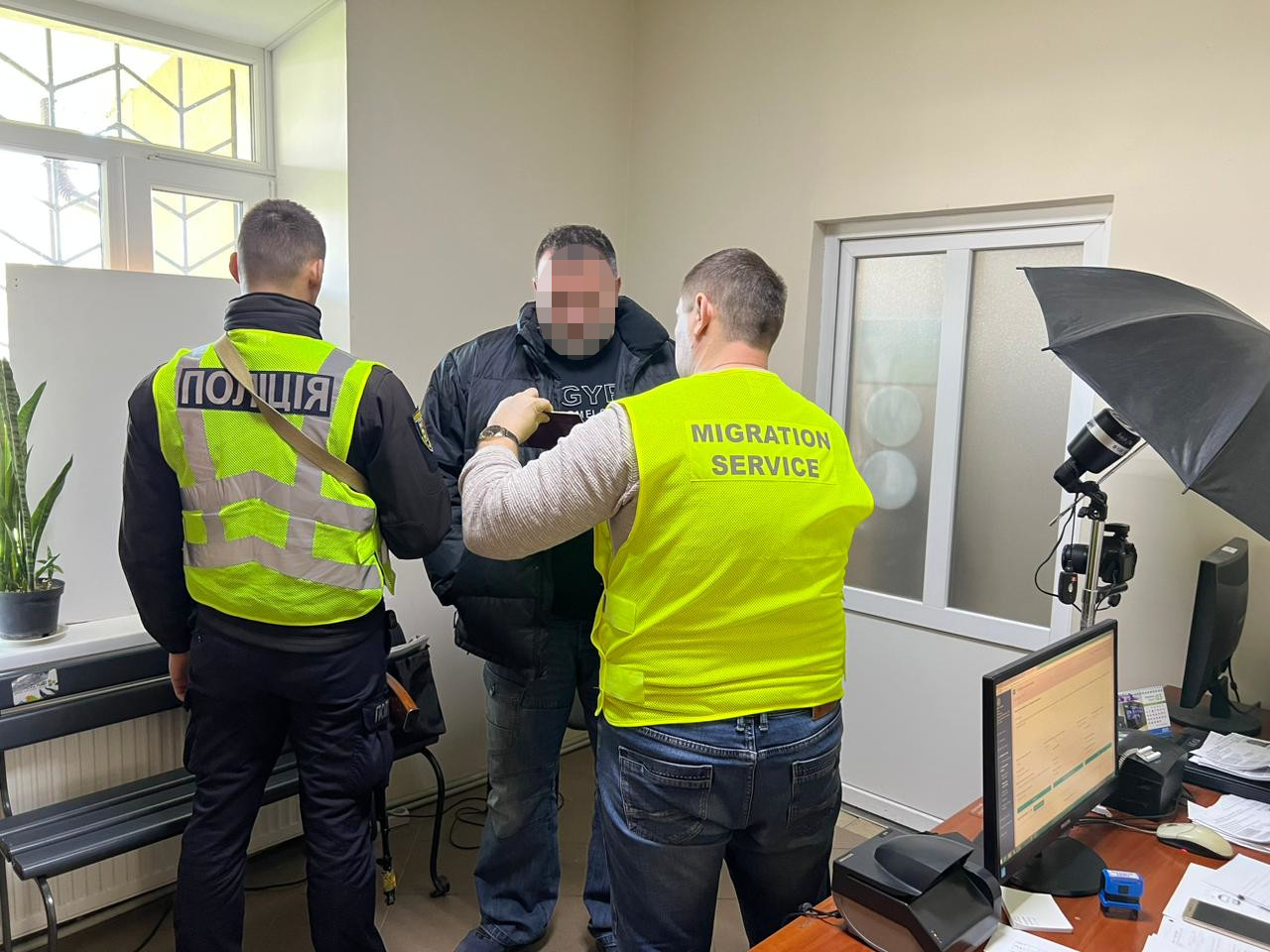 Перебував у розшуку Інтерполу: на Ужгородщині затримали громадянина Чехії