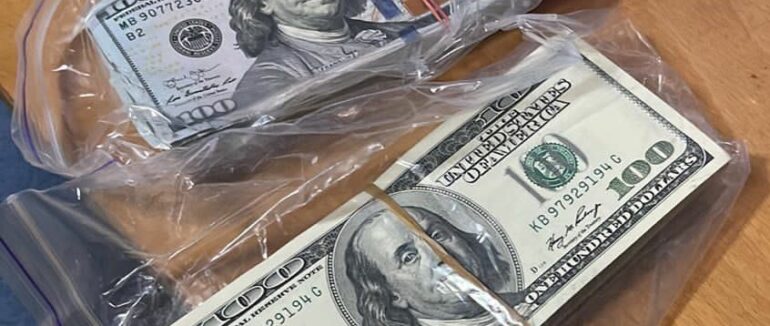 На кордоні з Угорщиною харків’янин «розгубився», щоб не декларувати валютні цінності