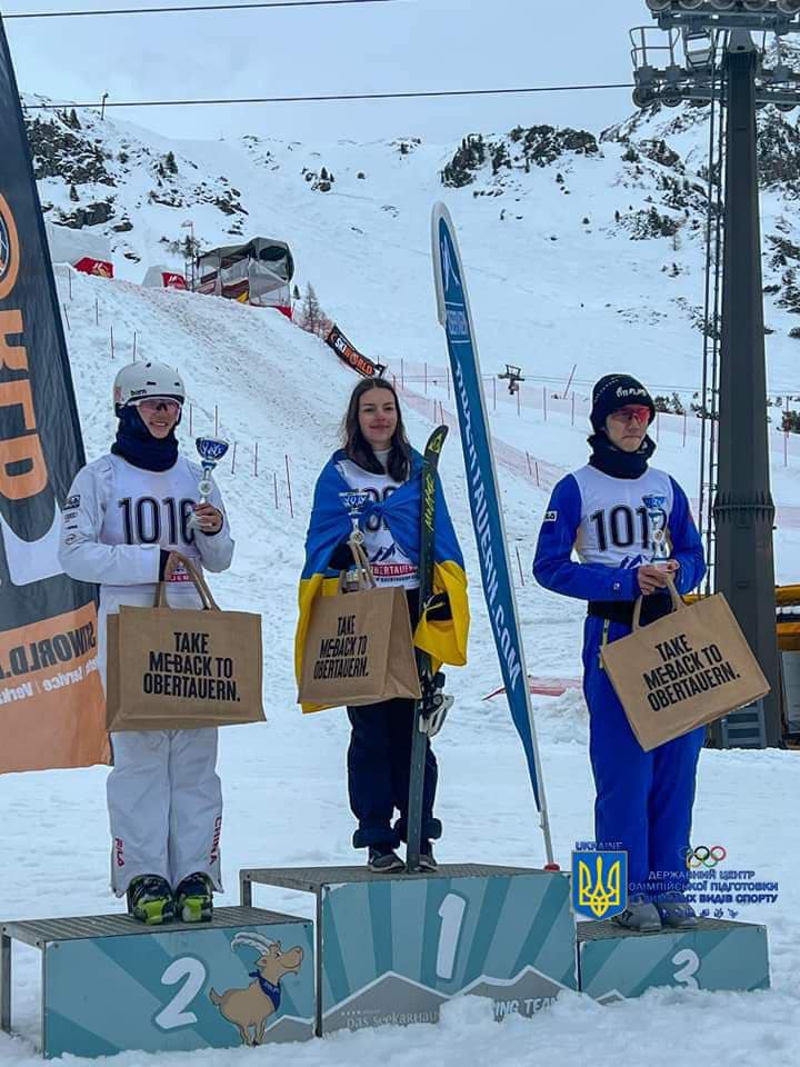 15-річна закарпатка стала чемпіонкою Європи з лижної акробатики