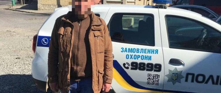 У Мукачеві затримали чоловіка, який знаходився у розшуку