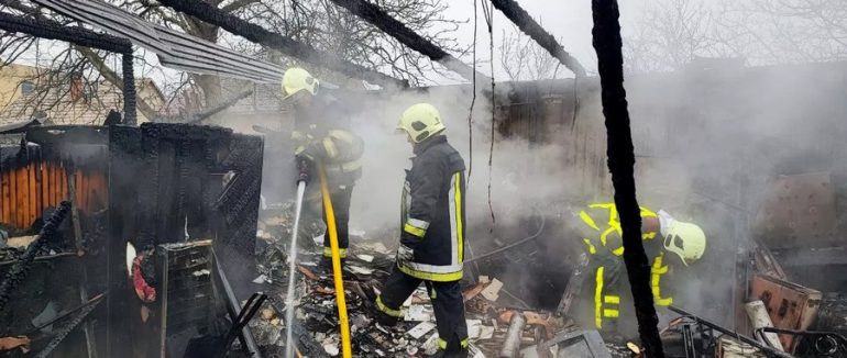 Подробиці масштабної пожежі у Мукачеві