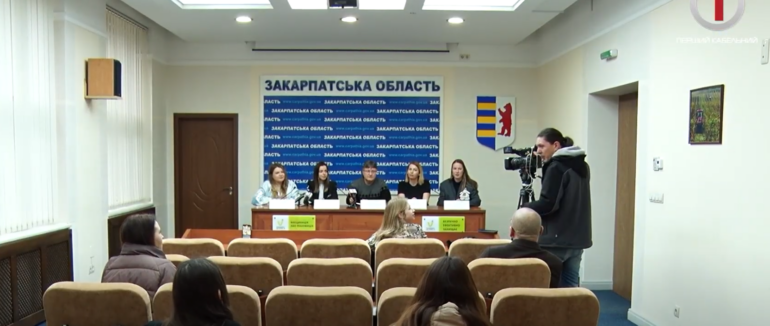 Весна переможного року: в Ужгороді відкривають персональну виставку художниці з Харкова Соні Морозюк (ВІДЕО)