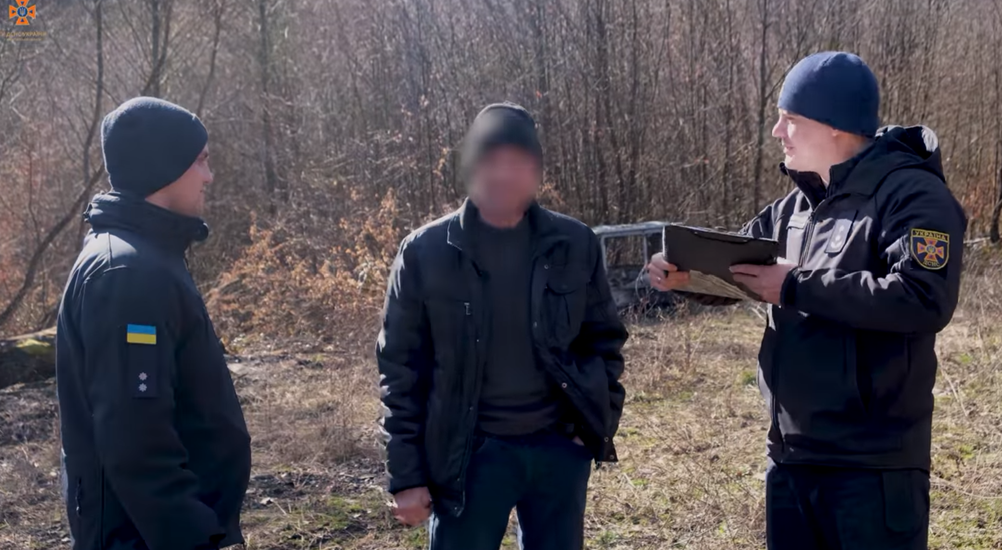 У Перечині «на гарячому» зловили місцевого мешканця, який палив сухостій попри заборону