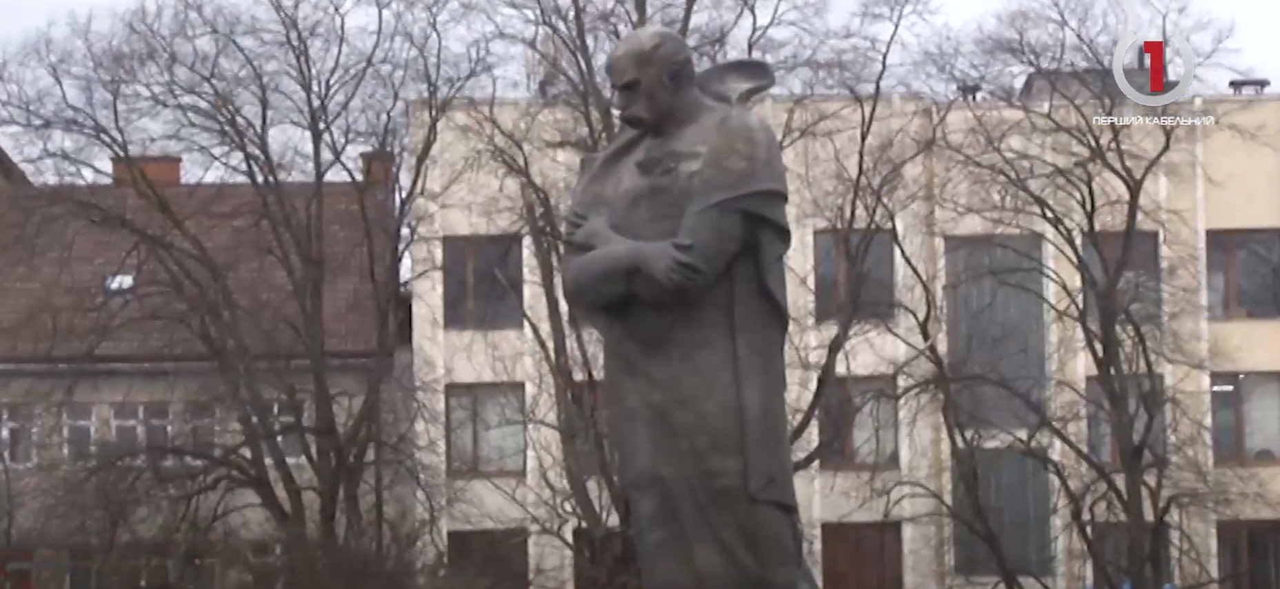 Шевченківська шана: в Ужгороді відзначили 209 років із дня народження Кобзаря (ВІДЕО)