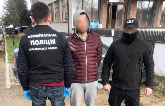 На Закарпатті затримали чоловіка, який продав майже кілограм метамфетаміну