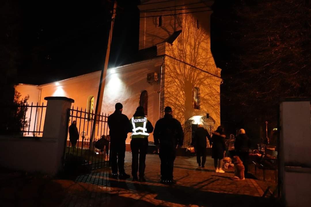 Великодня ніч на Закарпатті минула спокійно: поліцейські