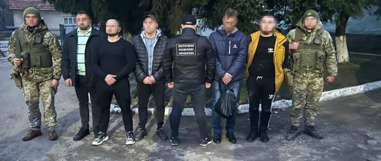 За тиждень на Закарпатті на кордонах затримали понад 100 порушників кордону