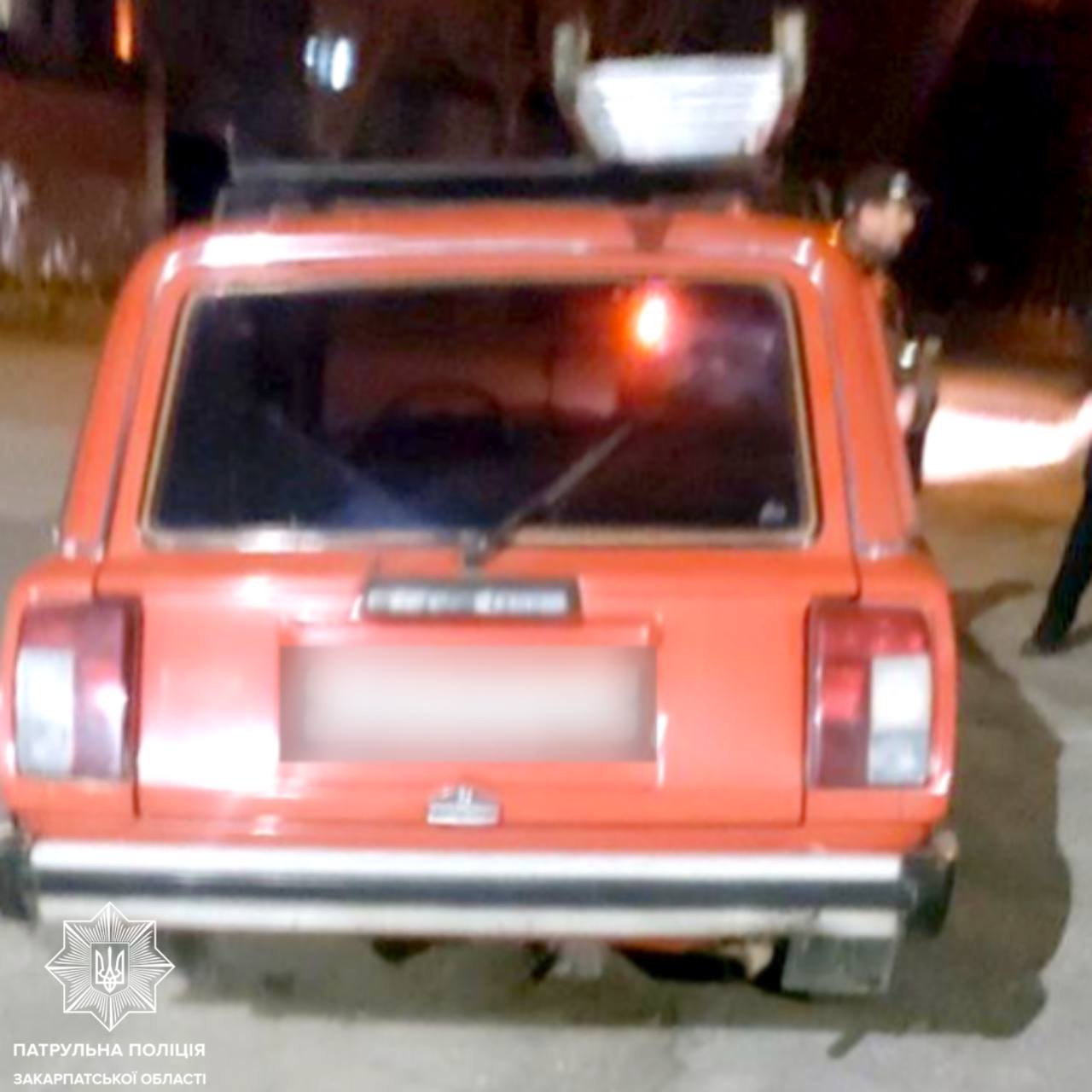 В Ужгороді притягли до відповідальності водія, який їздив по пішохідній зоні