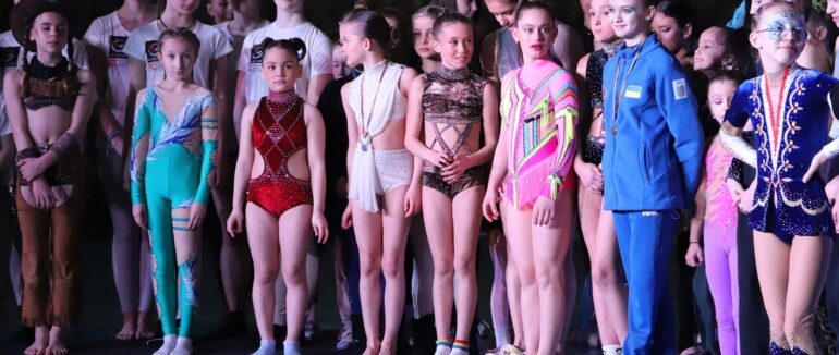 В Ужгороді тривають міжнародні змагання з повітряної гімнастики (ФОТО)