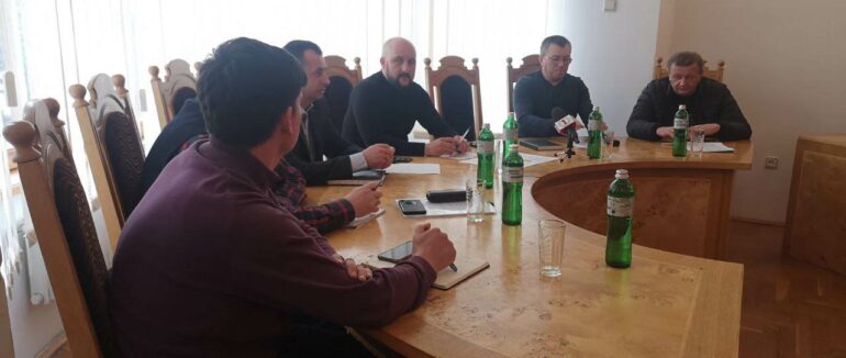 Стан навколишнього середовища Закарпаття: екоінспекція області зібрала круглий стіл (ФОТО)