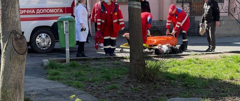 У Росвигові чоловіку стало зле (ВІДЕО)