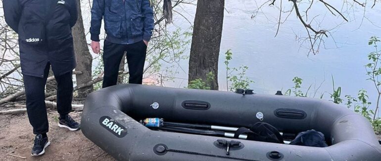 Ухилянти на човні: на Закарпатті зупинили чергову незаконну спробу переправлення