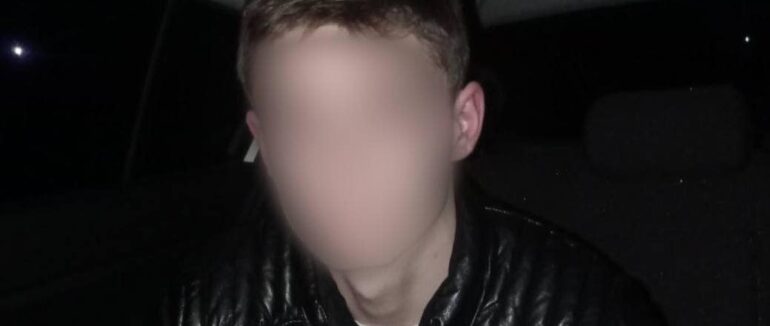 У Мукачеві поліція затримала 18-річного водія, що гасав “під кайфом”